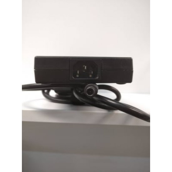 Power adapter HP 200W 7,4 x 5mm, 19,5V