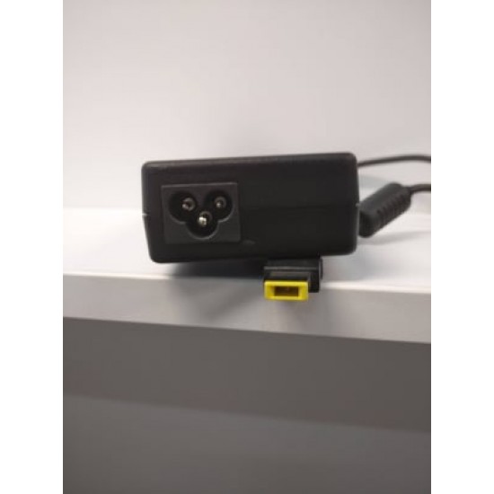 Power adapter Lenovo 135W rectangle 20V